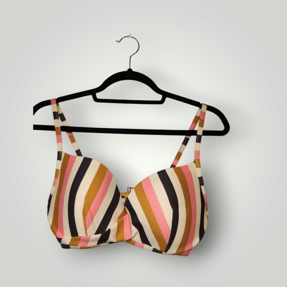 Women's Lightly Lined Pique Textured Front Wrap Bikini Top Shade & Shore 34 DD